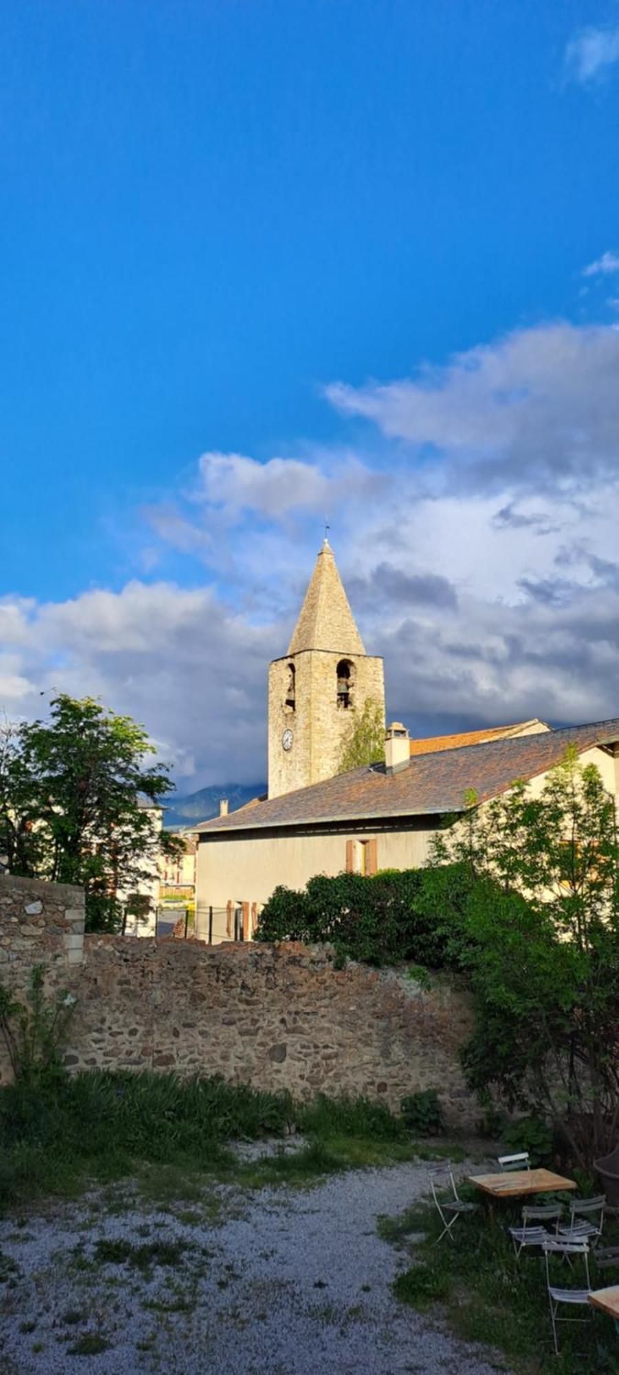 Chez Christine Et Fabrice Lägenhet Font-Romeu-Odeillo-Via Exteriör bild