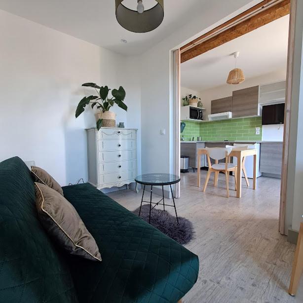 Chez Christine Et Fabrice Lägenhet Font-Romeu-Odeillo-Via Exteriör bild