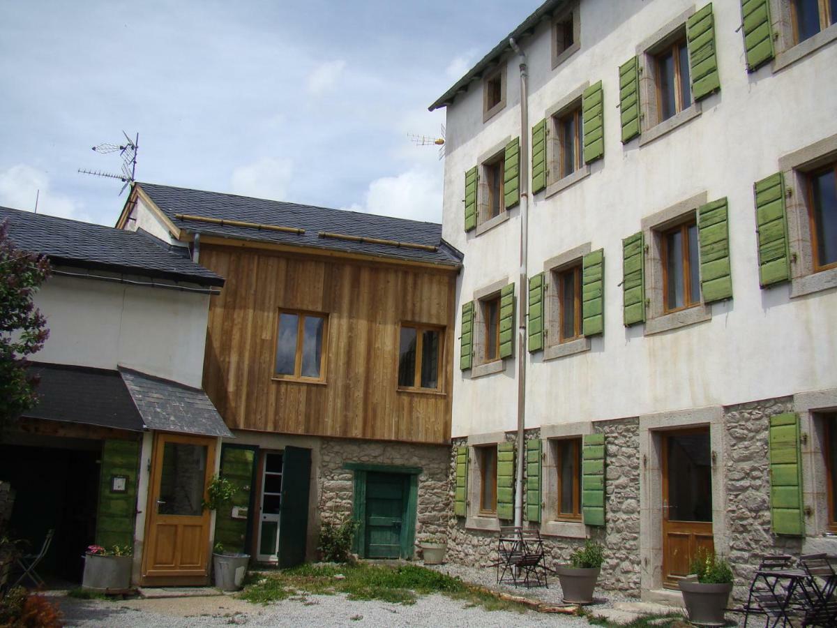 Chez Christine Et Fabrice Lägenhet Font-Romeu-Odeillo-Via Exteriör bild