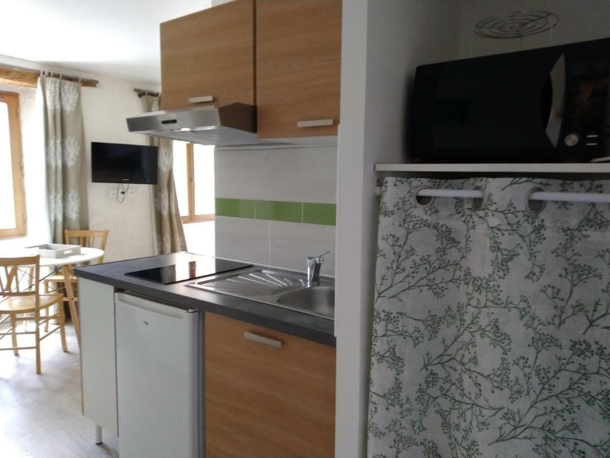 Chez Christine Et Fabrice Lägenhet Font-Romeu-Odeillo-Via Exteriör bild