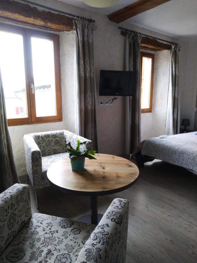 Chez Christine Et Fabrice Lägenhet Font-Romeu-Odeillo-Via Exteriör bild