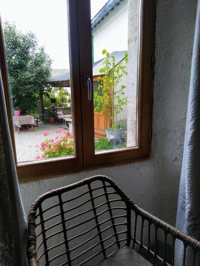 Chez Christine Et Fabrice Lägenhet Font-Romeu-Odeillo-Via Exteriör bild