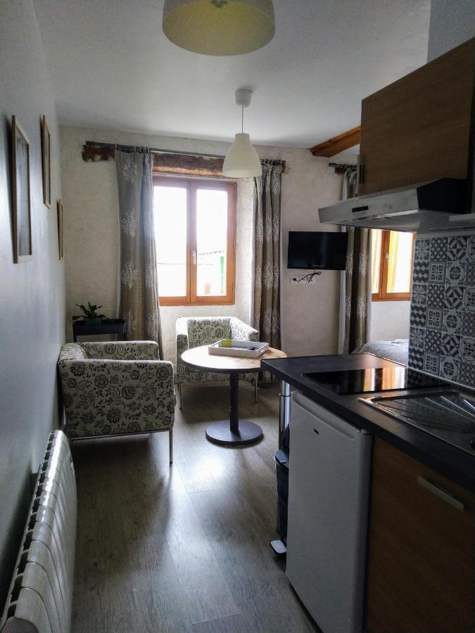 Chez Christine Et Fabrice Lägenhet Font-Romeu-Odeillo-Via Exteriör bild